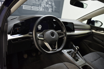 22 -  Volkswagen GOLF d'occasion disponible chez JB MOTORS NANTES - .JPG