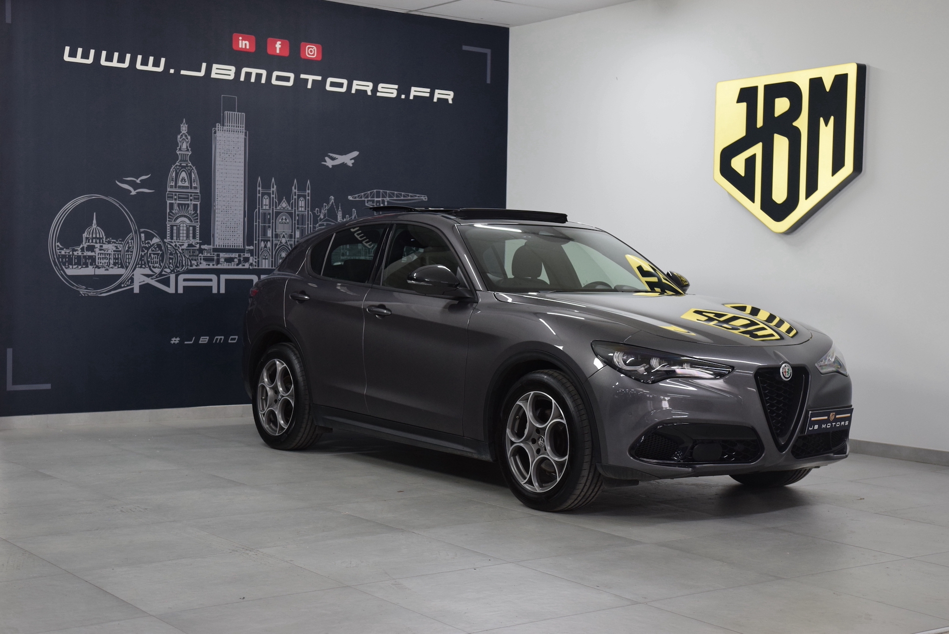 ALFA ROMEO-STELVIO
