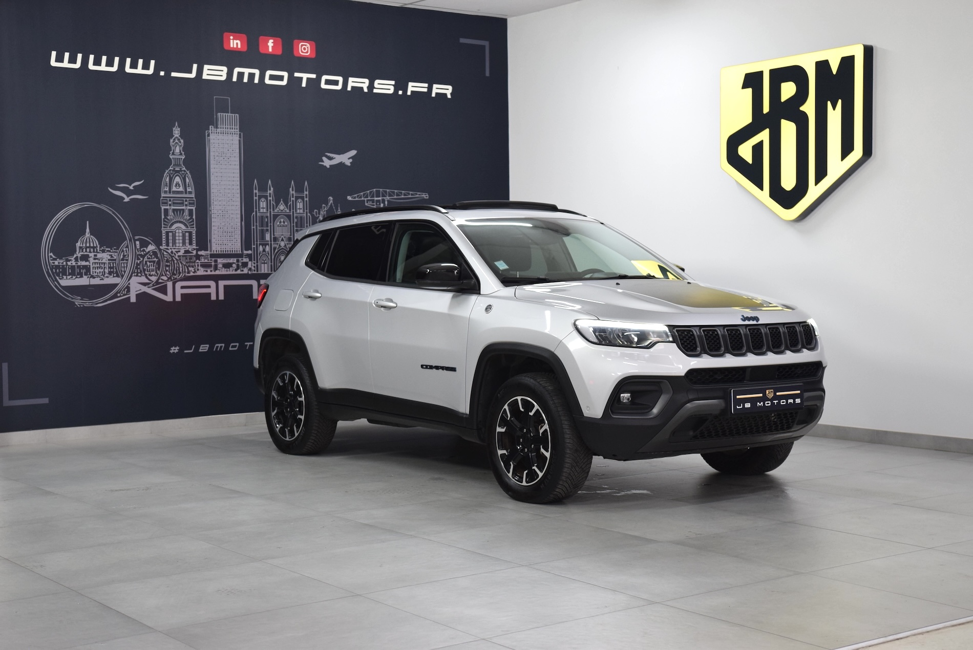 JEEP-COMPASS