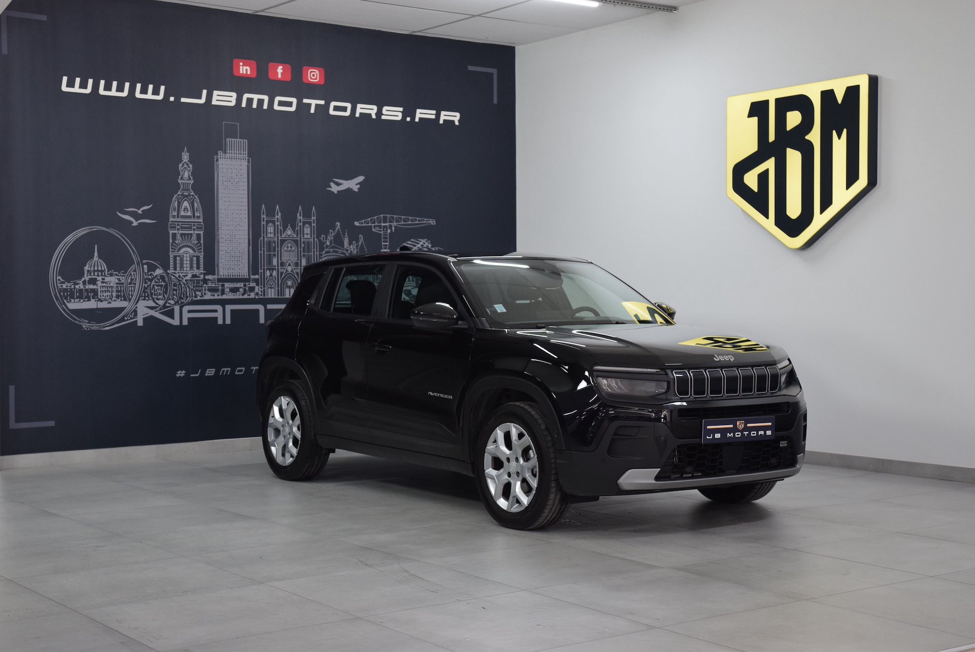 JEEP-AVENGER