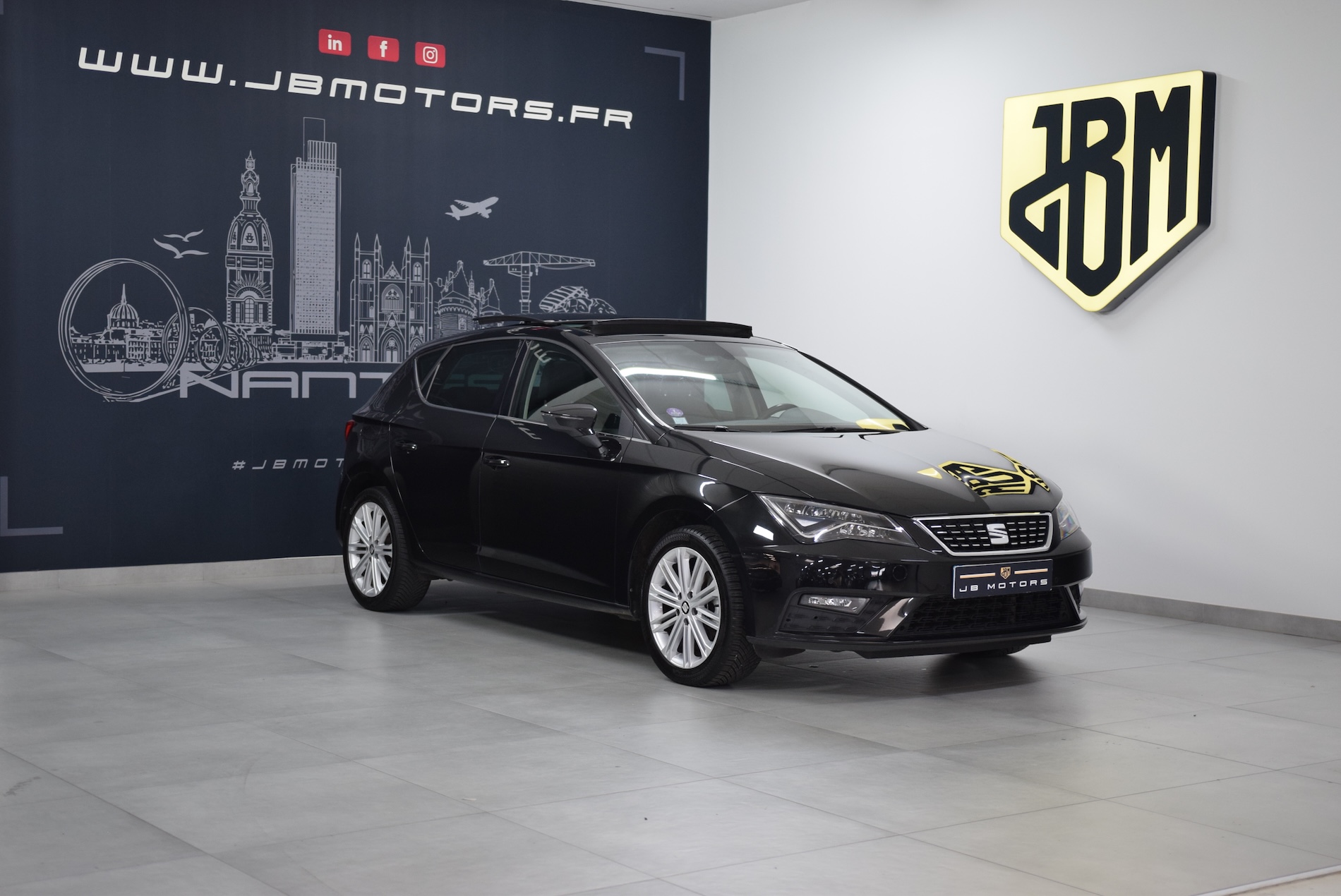 SEAT-LEON