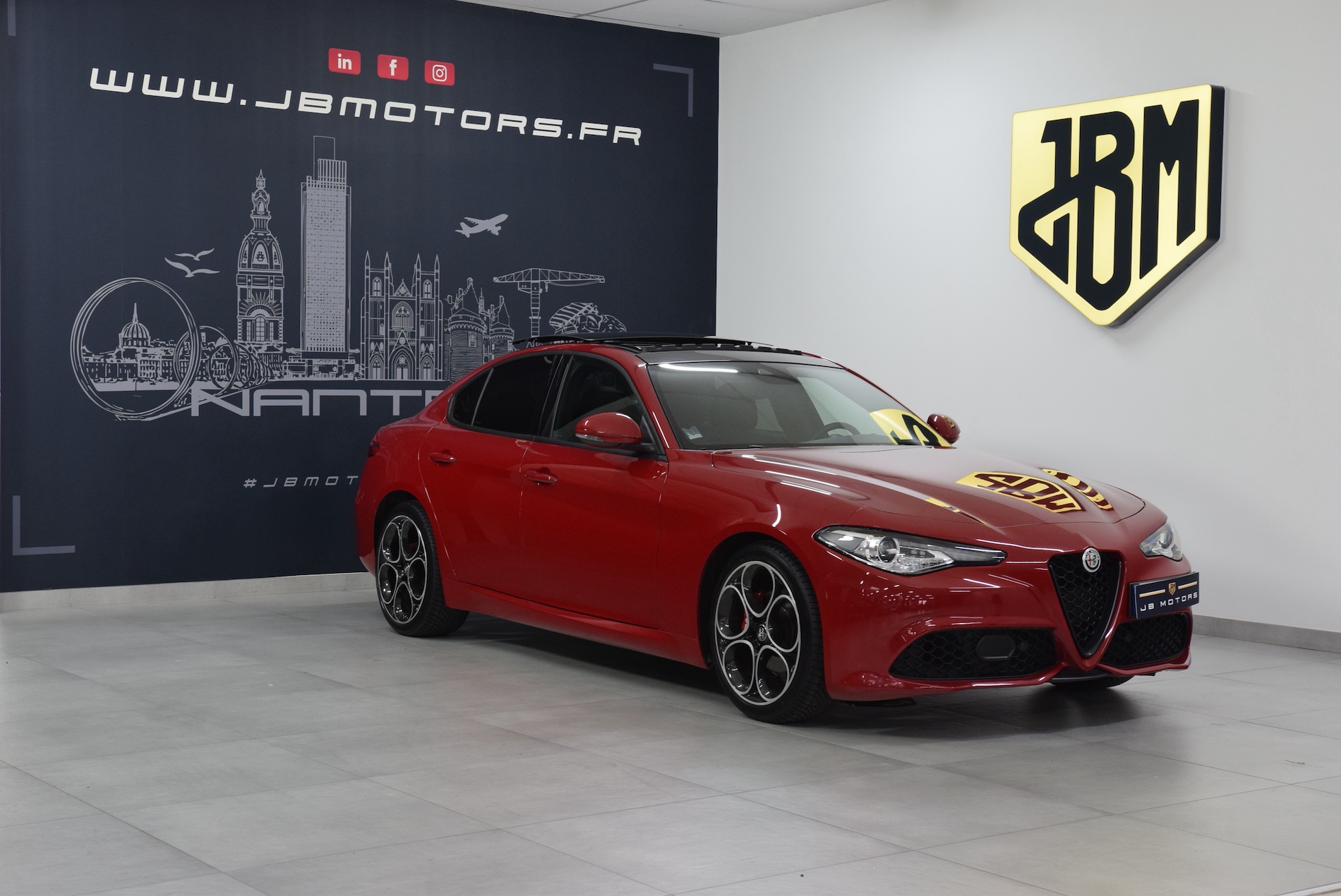 ALFA ROMEO-GIULIA MY22