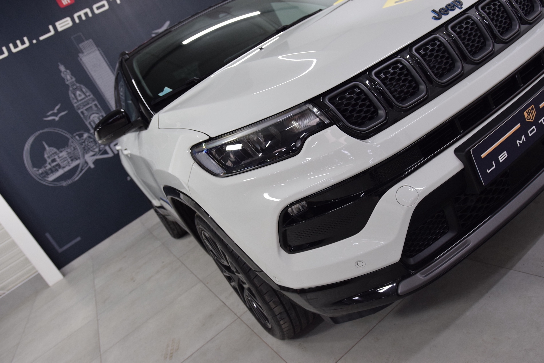 JEEP-COMPASS