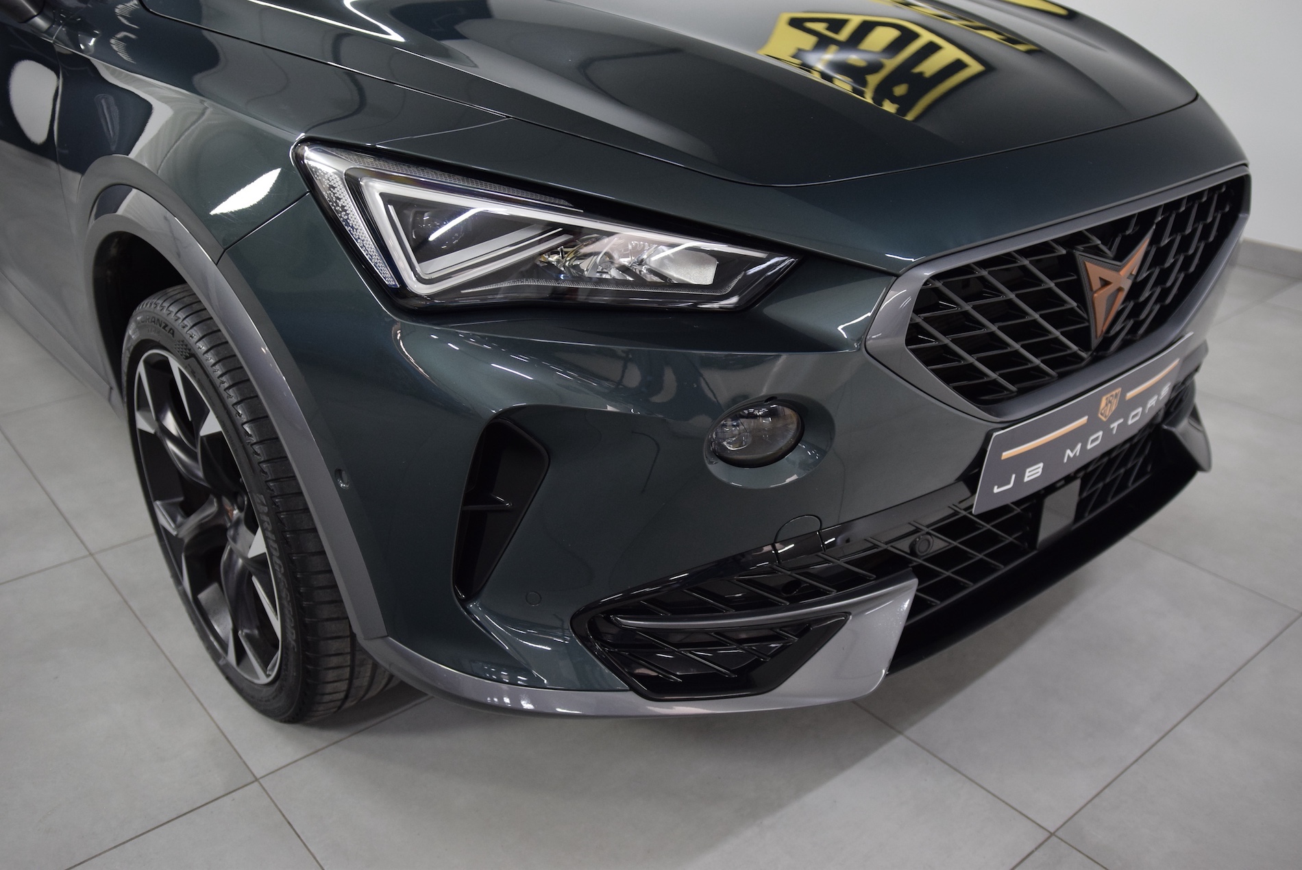 CUPRA-FORMENTOR