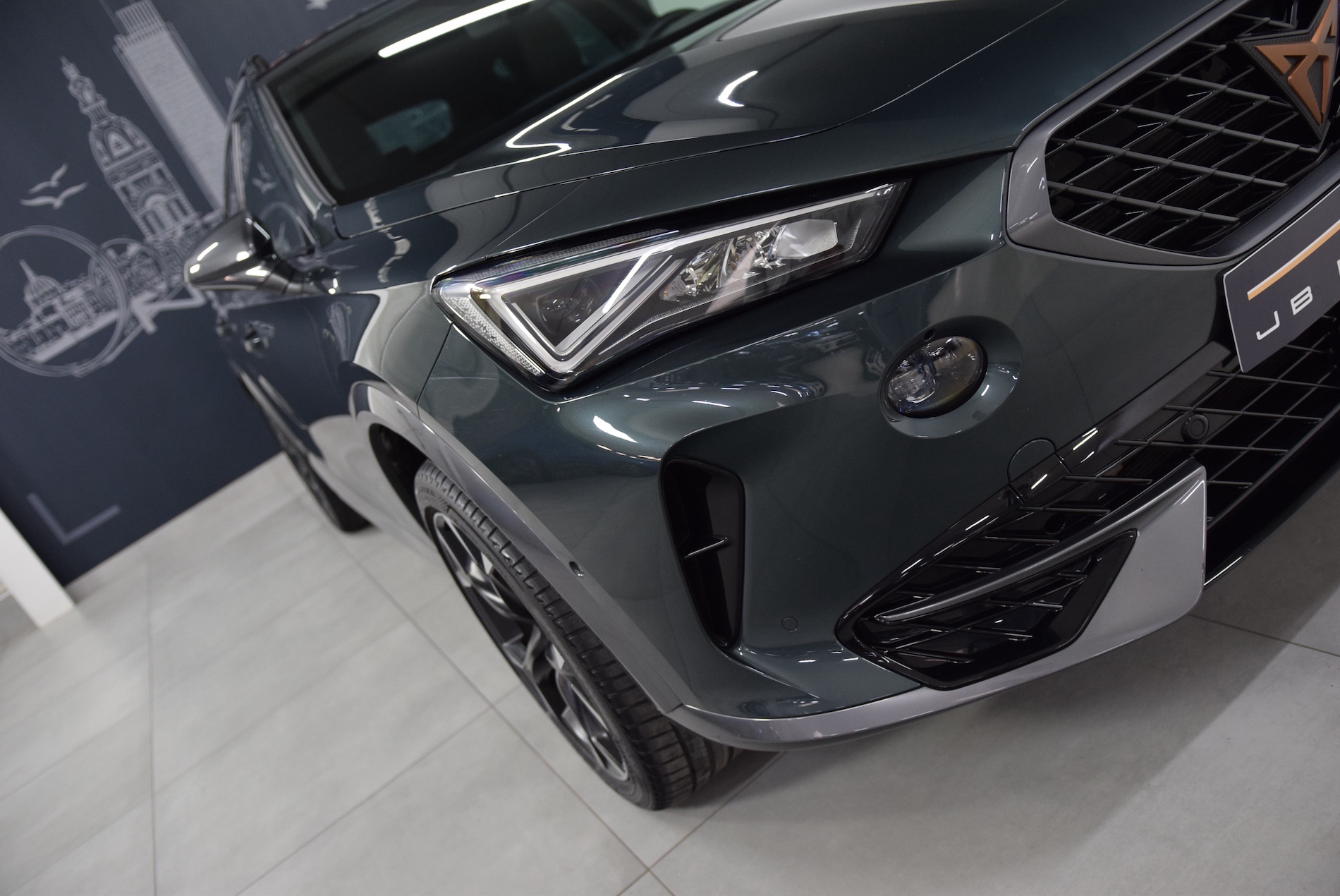 CUPRA-FORMENTOR