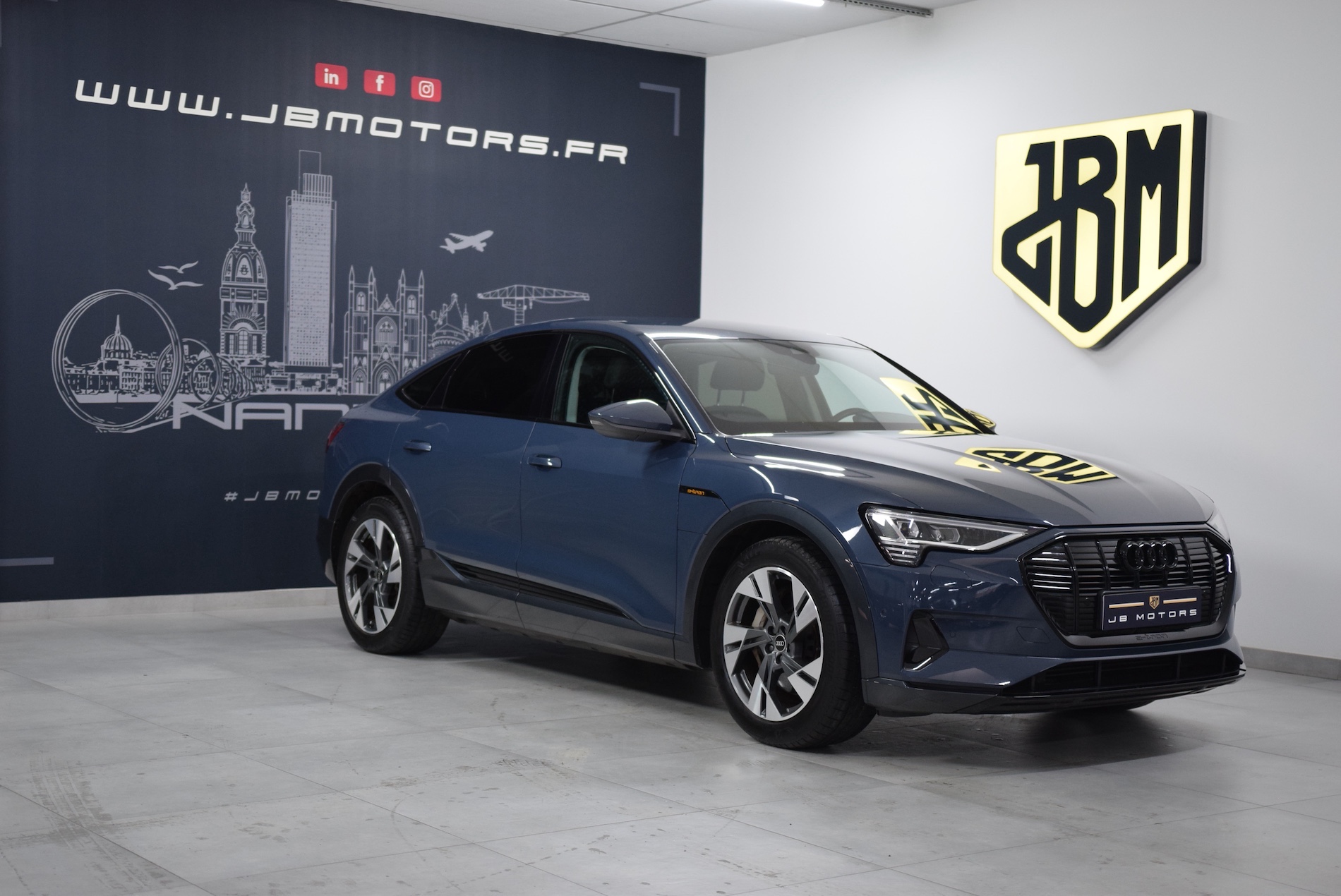 AUDI-E-TRON SPORTBACK