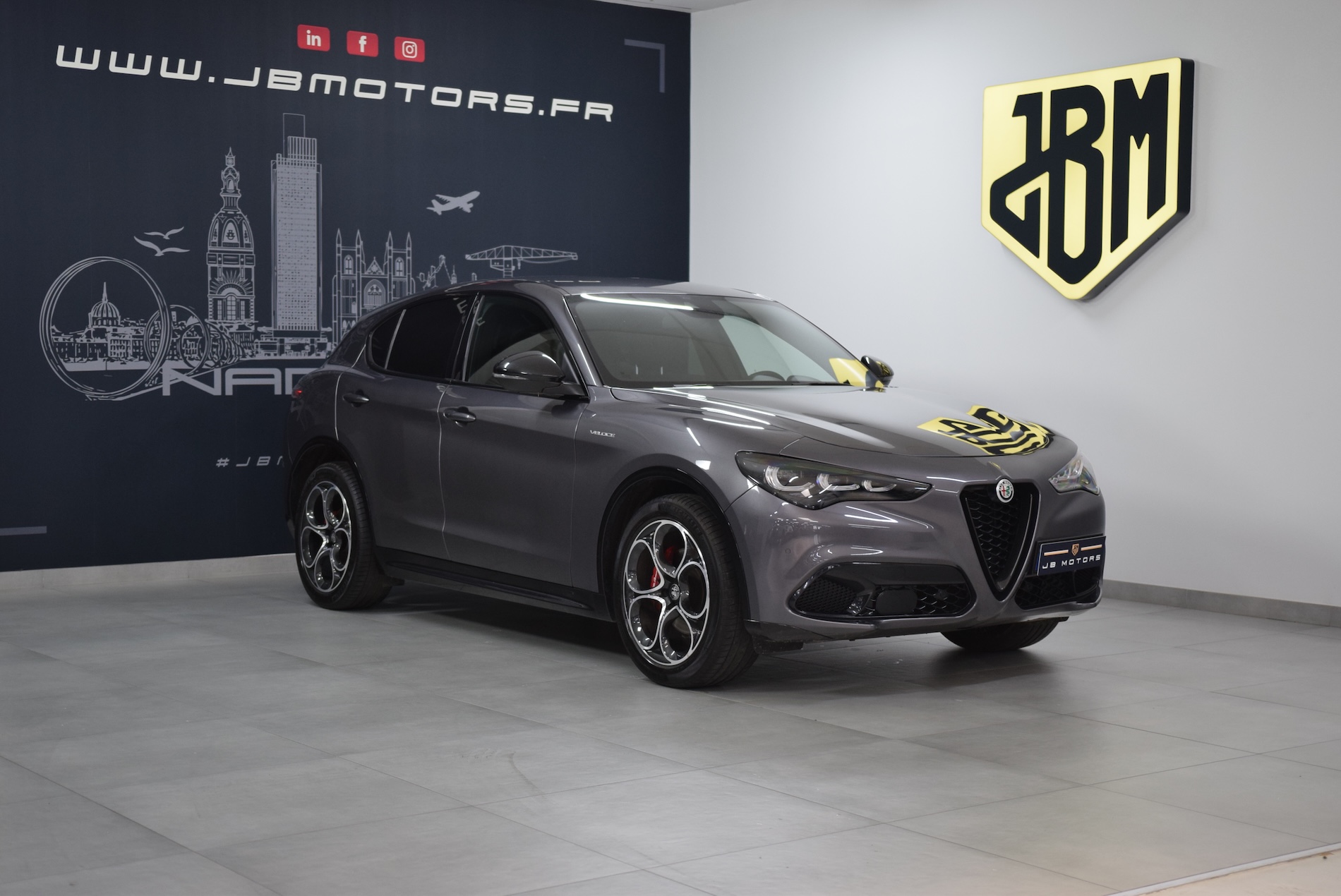 ALFA ROMEO-STELVIO
