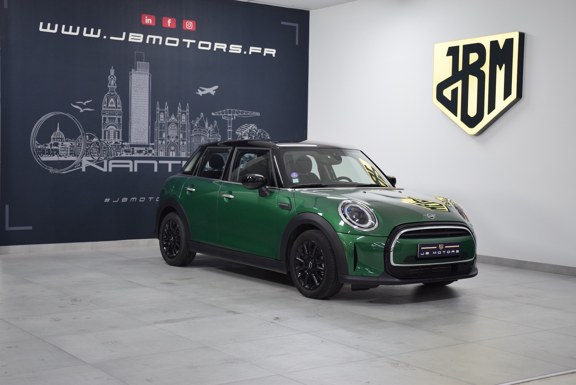 MINI-HATCH 5 PORTES F55 LCI II