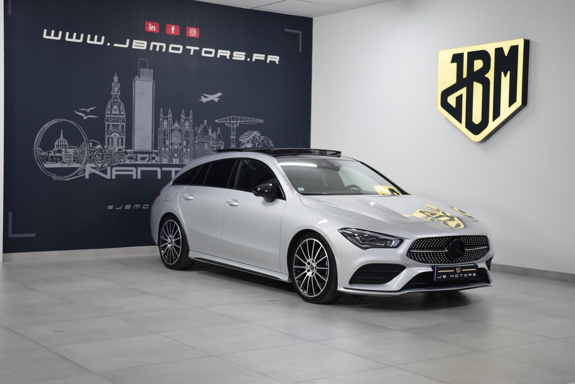 MERCEDES-CLA SHOOTING BRAKE