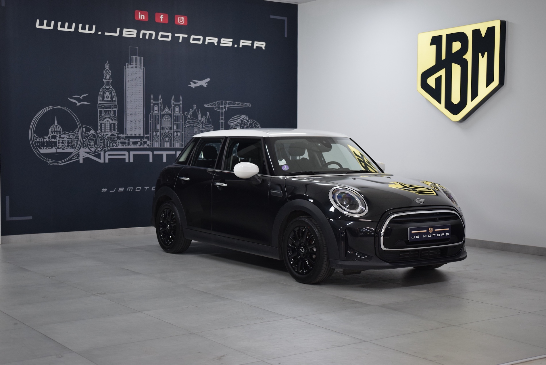 MINI-HATCH 5 PORTES F55 LCI II